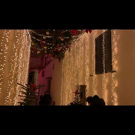 La Perla Nel Vico Apartman *