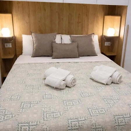 La Perla Nel Vico Apartman